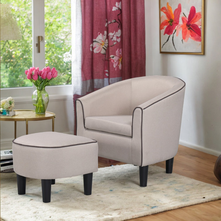 Comfortable chair outlet with ottoman